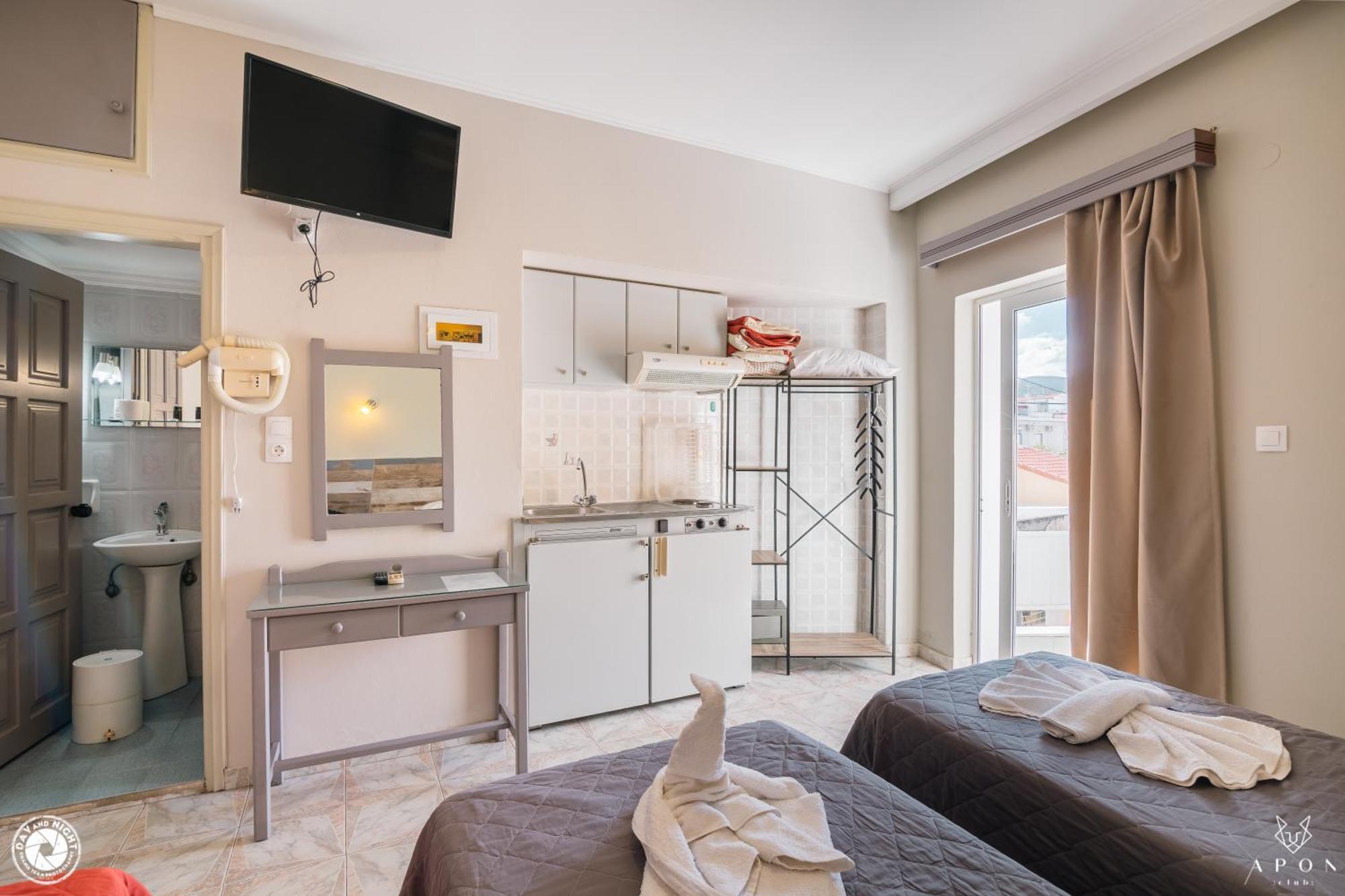 Bikakis Family Apartments Kíssamos Extérieur photo